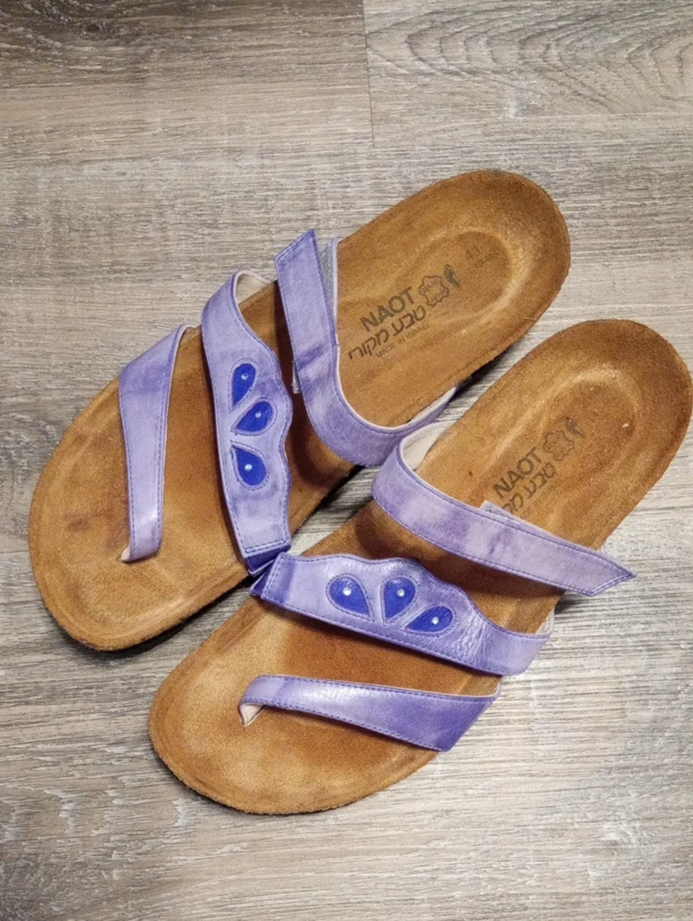 Naot Atlanta Lavender Leather Slide Sandals Petal Accent Size Euro 41 US 10.5/11